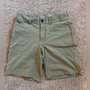 Mountain Hardwear Men’s Shorts - Green - 30W